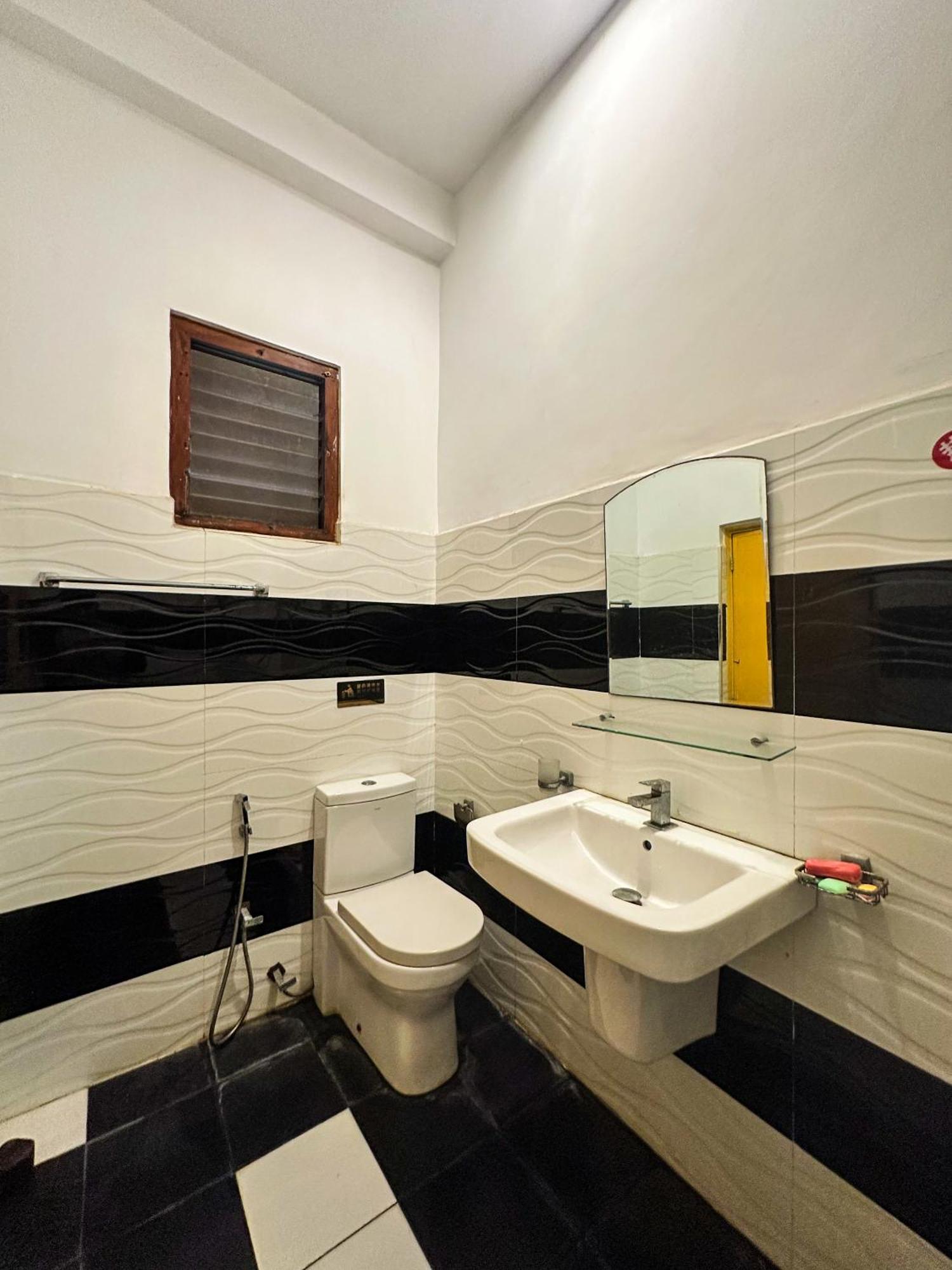 New Panda House Hotel Galle Room photo