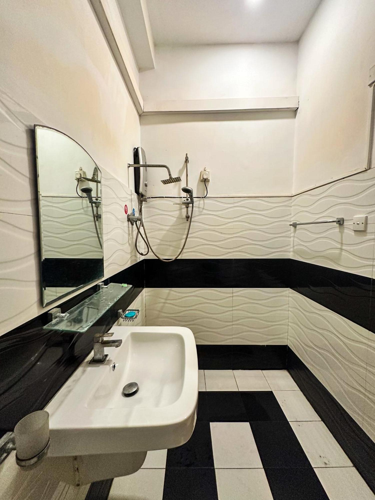 New Panda House Hotel Galle Exterior photo