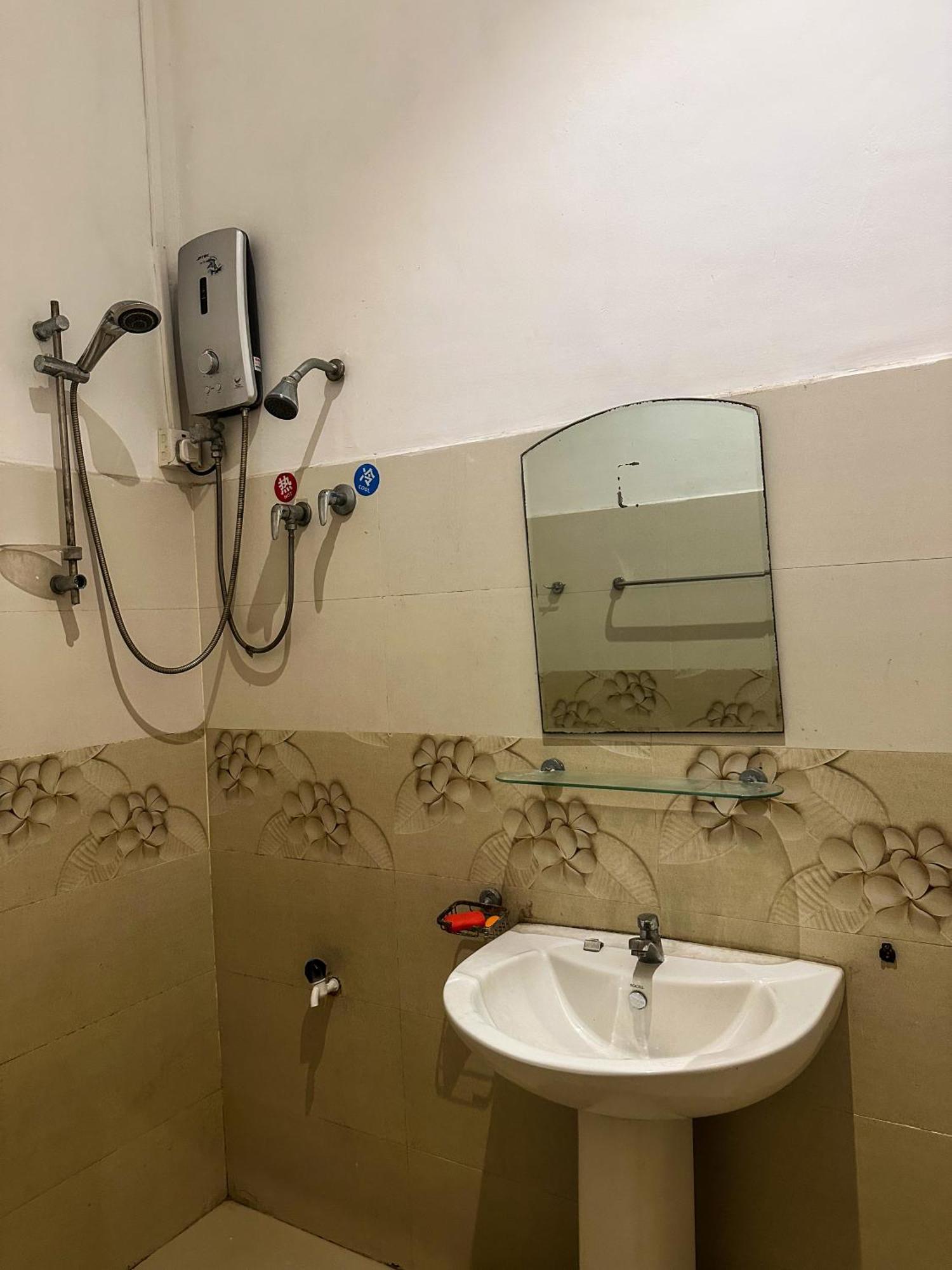 New Panda House Hotel Galle Room photo
